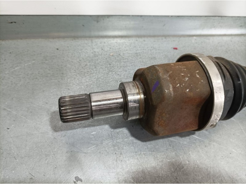 Recambio de transmision delantera izquierda para peugeot 308 allure referencia OEM IAM 9677561480  