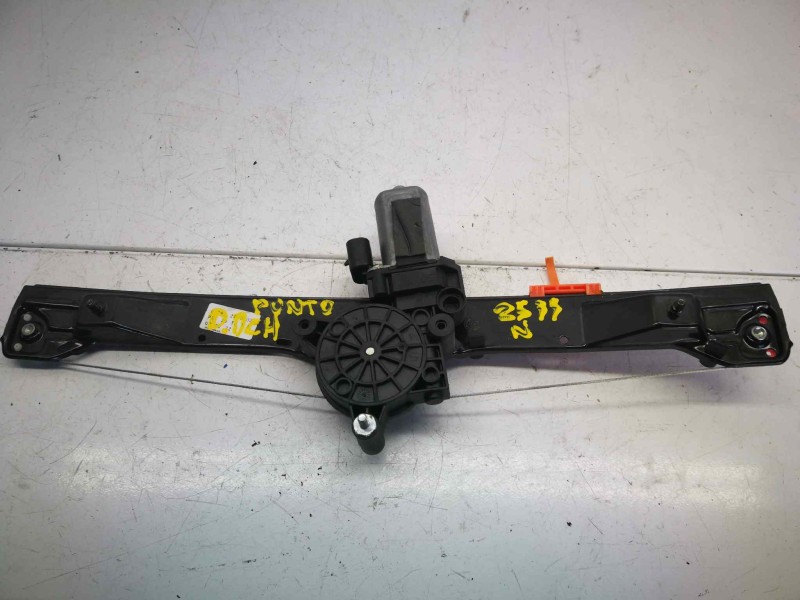 Recambio de elevalunas delantero derecho para fiat grande punto (199) 1.4 cat referencia OEM IAM  2 PÌNS ELECTRICO