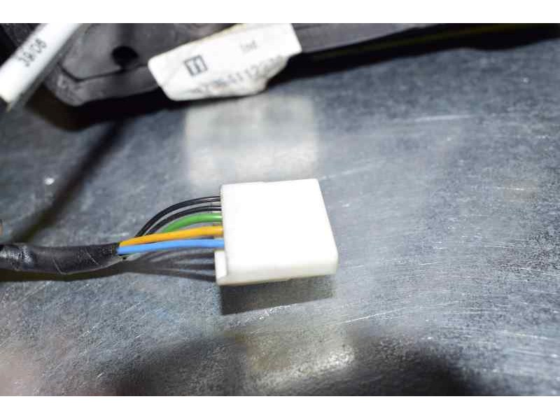 Recambio de retrovisor izquierdo para lancia ypsilon (101) 1.4 16v argento referencia OEM IAM  5 CABLES ELECTRICO