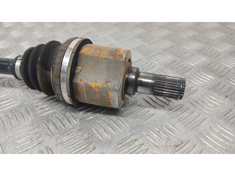 Recambio de transmision delantera izquierda para kia stonic (yb) 1.2 cvvt referencia OEM IAM 49500H8050  