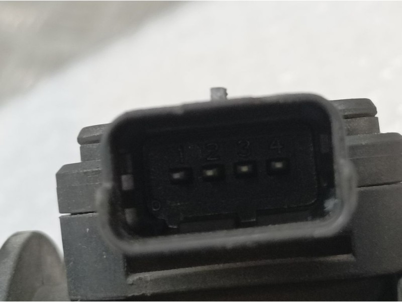 Recambio de caudalimetro para peugeot bipper básico referencia OEM IAM 9647144080 5WK97004 CONTINENTAL