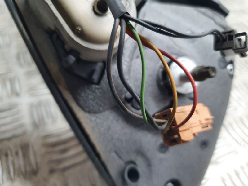 Recambio de retrovisor derecho para citroën c-elysée shine referencia OEM IAM SIN REF  ELECTRICO 5 Y 2 CABLES