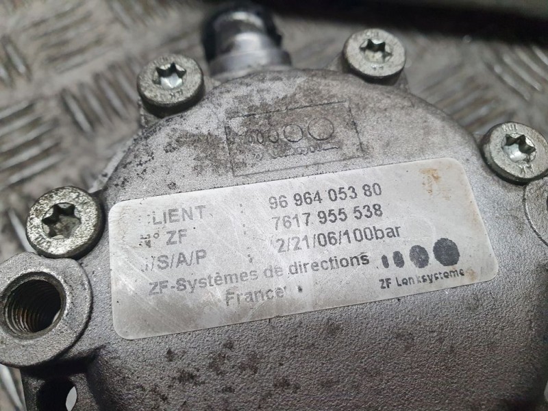 Recambio de bomba direccion para citroën c5 berlina attraction referencia OEM IAM 9696405380 7617955538 