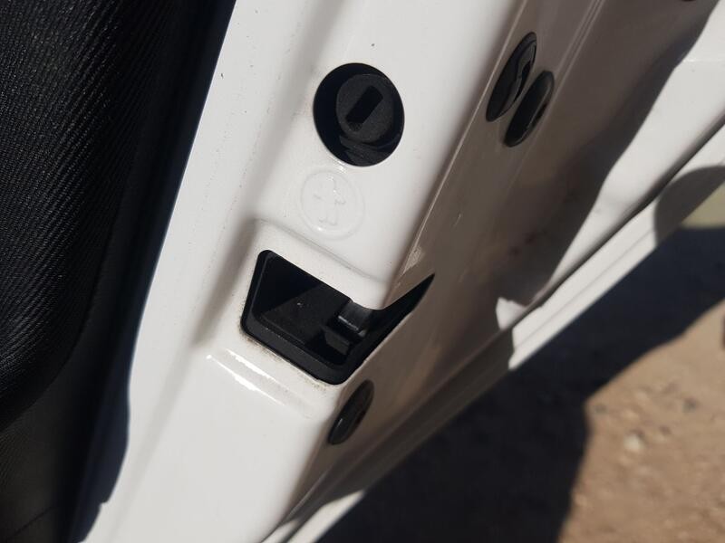 Recambio de cerradura puerta trasera derecha para skoda fabia ii (542) 1.2 12v referencia OEM IAM 5N0839016R  