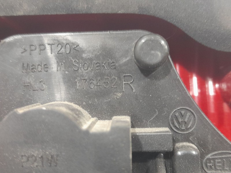 Recambio de piloto trasero derecho interior para volkswagen touran (1t3) 1.6 tdi referencia OEM IAM 1T0945094A 176443 HELLA