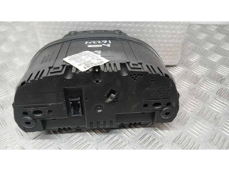 Recambio de cuadro instrumentos para bmw serie 1 berlina (e81/e87) 120d referencia OEM IAM 6947136 BORG 696147701 102495221