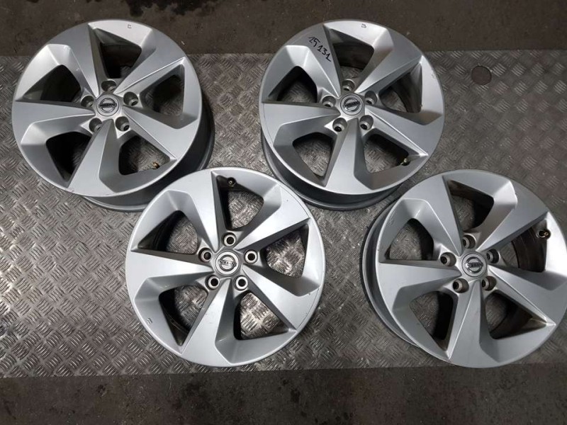 Recambio de juego llantas aluminio para nissan qashqai (j11) acenta referencia OEM IAM 7X17 5 TORN ET 40 ALUMINIO 