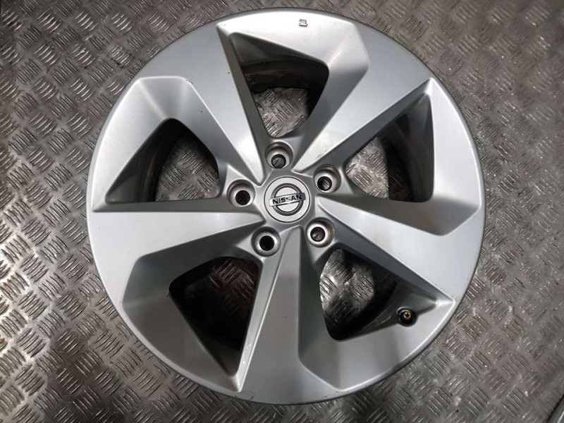 Recambio de juego llantas aluminio para nissan qashqai (j11) acenta referencia OEM IAM 7X17 5 TORN ET 40 ALUMINIO 