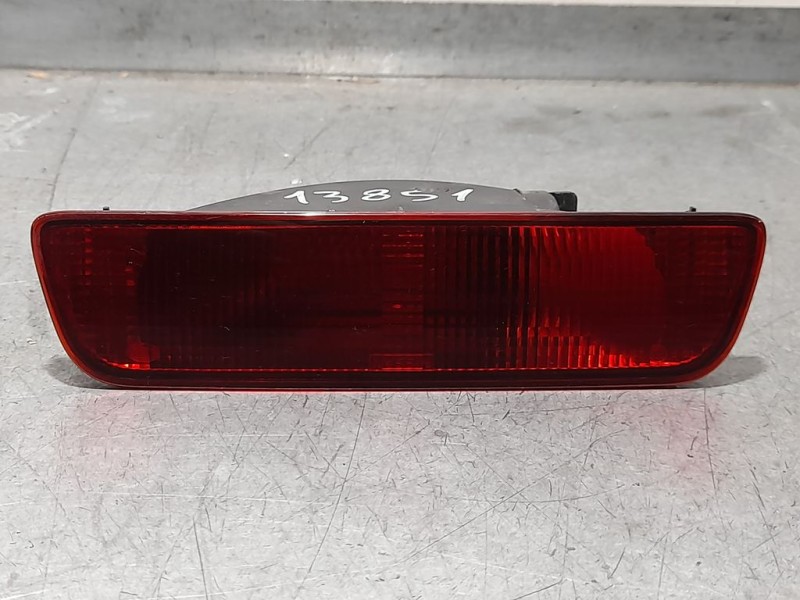 Recambio de piloto trasero central para nissan micra v (k14) acenta referencia OEM IAM 26580JD00B 00954000 HELLA