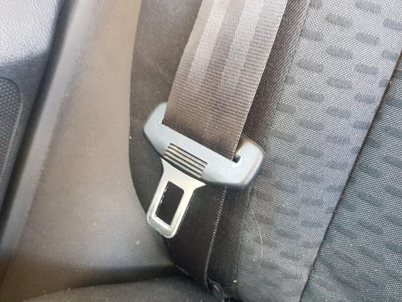 Recambio de cinturon seguridad trasero derecho para skoda fabia ii (542) 1.2 12v referencia OEM IAM 5J6857448BRAA  