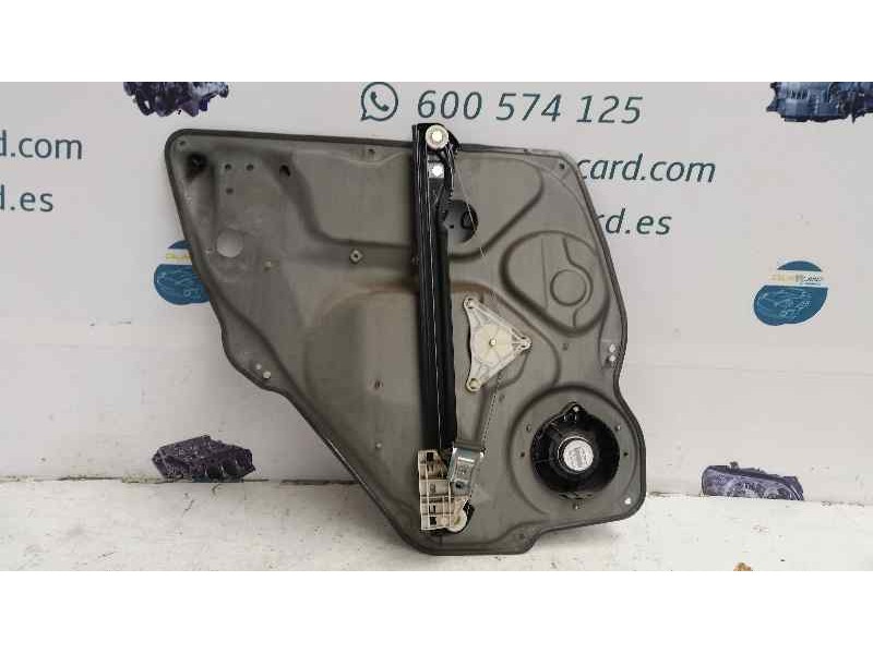 Recambio de elevalunas trasero derecho para mercedes-benz clase b (w245) 200 cdi (245.208) referencia OEM IAM  6 PINS ELECTRICO