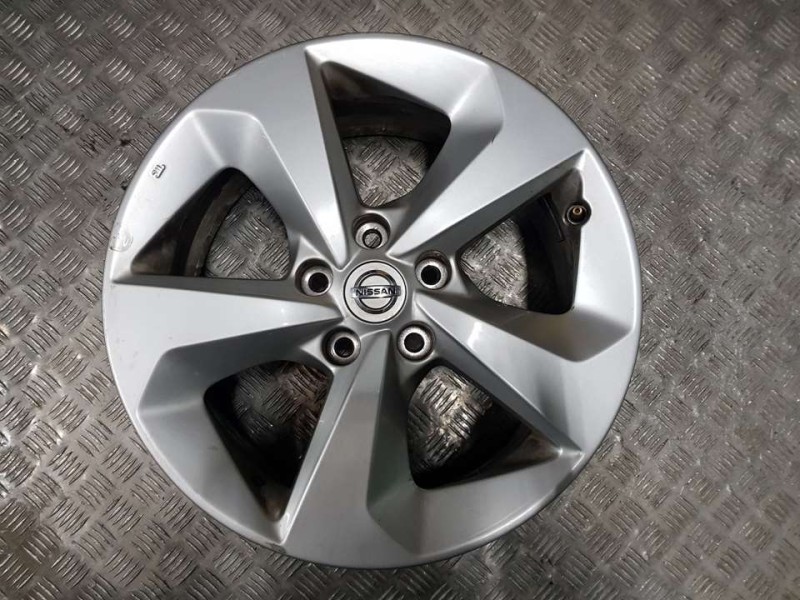 Recambio de juego llantas aluminio para nissan qashqai (j11) acenta referencia OEM IAM 7X17 5 TORN ET 40 ALUMINIO 