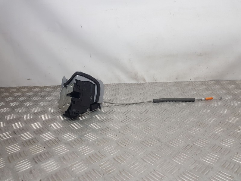 Recambio de cerradura puerta trasera izquierda para hyundai i20 iii (bc3, bi3) 1.0 t-gdi referencia OEM IAM 81410Q0000  4 PINS