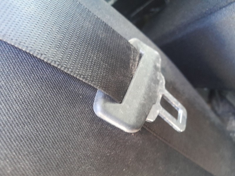 Recambio de cinturon seguridad trasero derecho para bmw serie 1 lim. (f40) 118d referencia OEM IAM 72117456278  