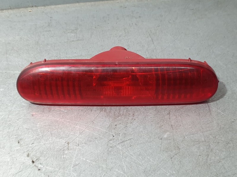 Recambio de piloto trasero central para mini mini (f56) cooper d referencia OEM IAM 63246946904  PARAGOLPES