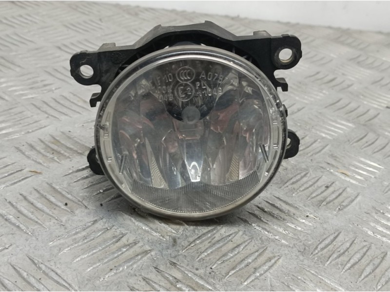 Recambio de faro antiniebla derecho para renault scenic iii dynamique referencia OEM IAM 261500097R 89206691 VALEO