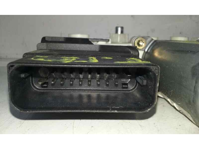 Recambio de motor elevalunas trasero izquierdo para seat leon (1m1) signo referencia OEM IAM 1C0959811A  