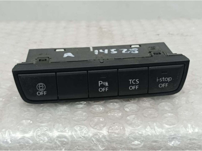 Recambio de mando multifuncion para mazda cx-30 basis 2wd referencia OEM IAM DGBB66170A 831A03 