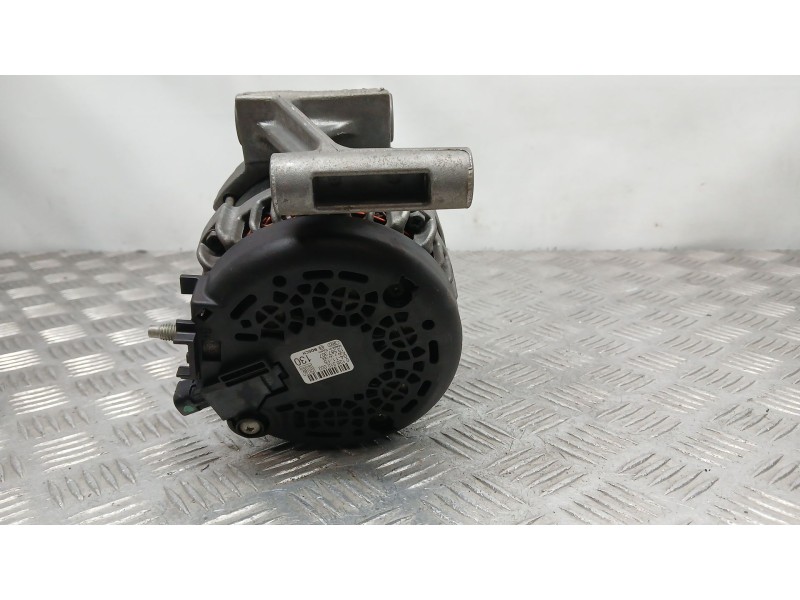 Recambio de alternador para opel astra k (b16) 1.0 turbo (68) referencia OEM IAM 13587307 BOSCH 0126312002