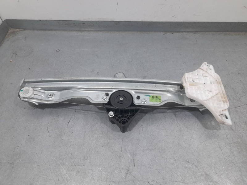 Recambio de elevalunas trasero derecho para mg zs suv (azs1) 1.0 t-gdi referencia OEM IAM 10233938  