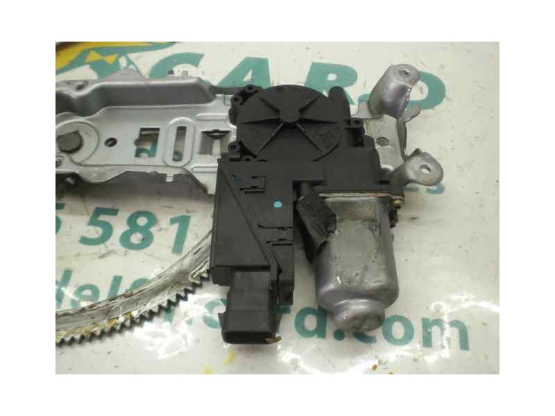 Recambio de elevalunas delantero izquierdo para opel corsa c 1.2 16v cat (z 12 xe / lw4) referencia OEM IAM   