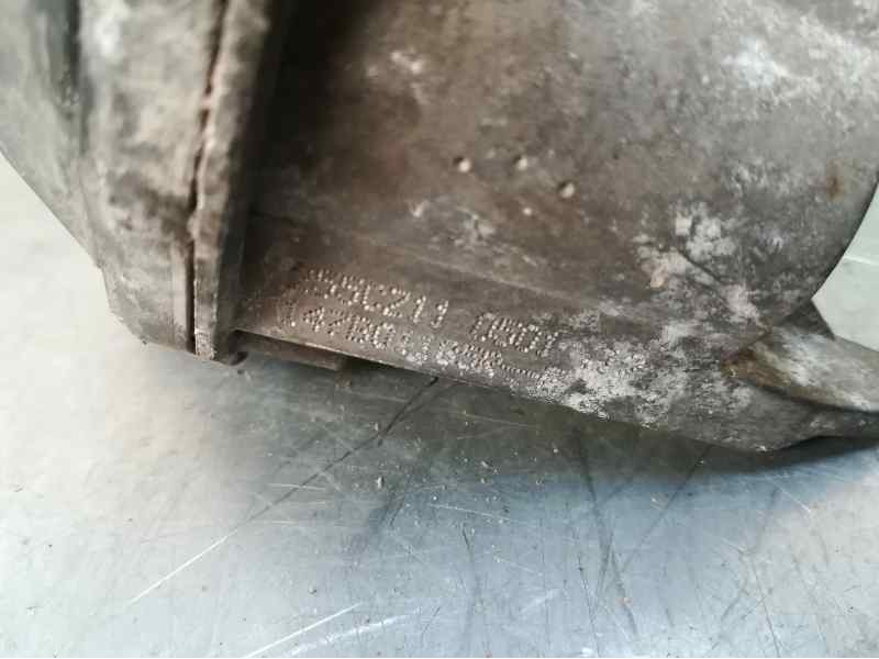 Recambio de valvula escape para renault scenic iii dynamique referencia OEM IAM 147B01135R 255CZ110501 