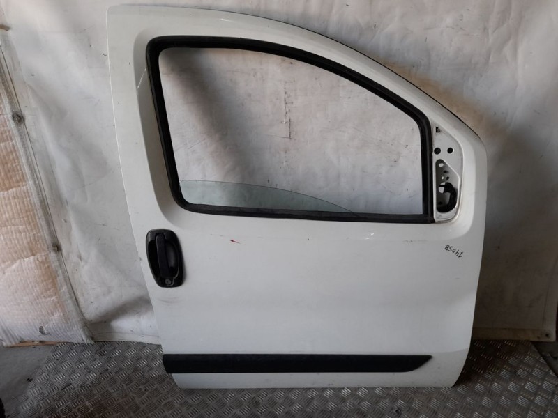 Recambio de puerta delantera derecha para peugeot bipper básico referencia OEM IAM 1636123880  