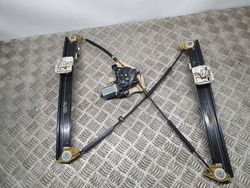 Recambio de elevalunas delantero derecho para seat leon (5f1) reference referencia OEM IAM 5F4837462D  ELECTRICO 2 PINES