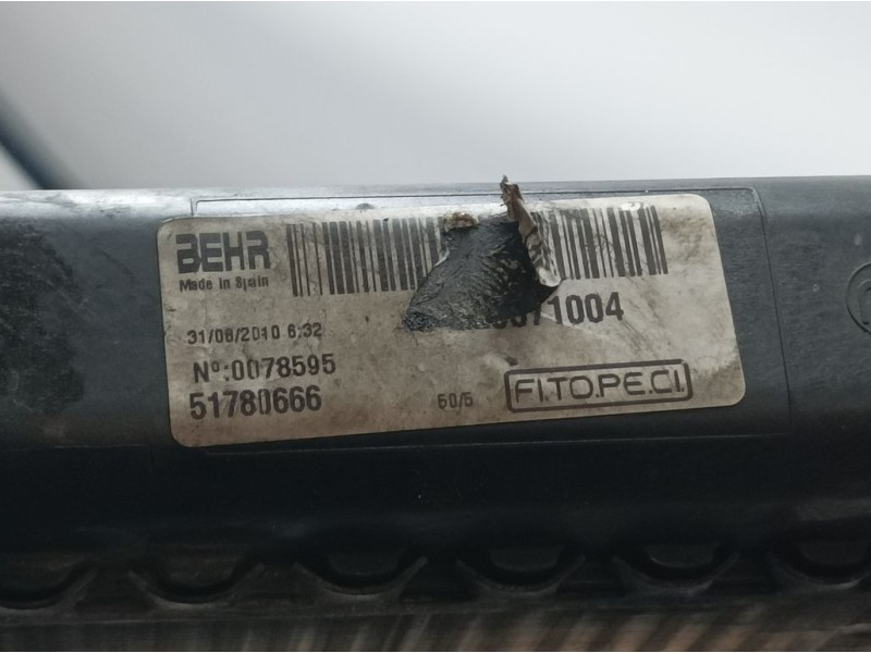 Recambio de radiador agua para peugeot bipper básico referencia OEM IAM 81780666  BEHR