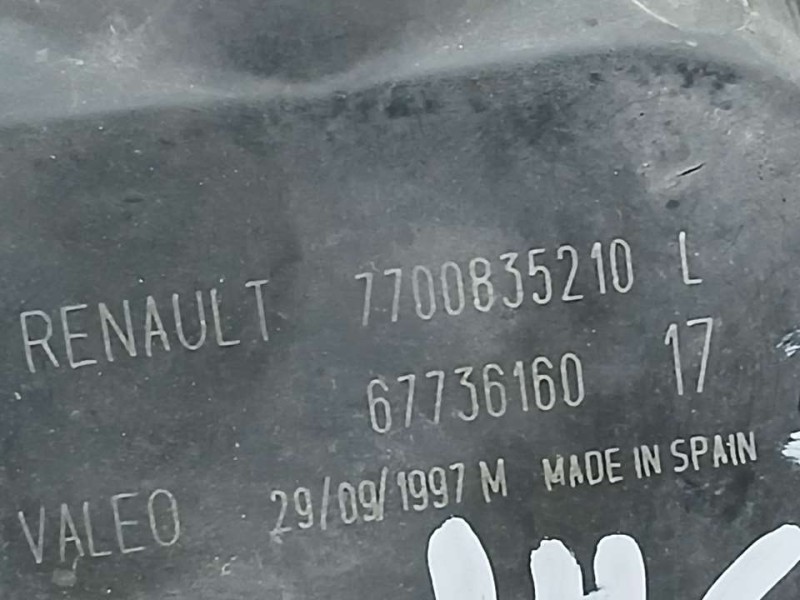 Recambio de faro antiniebla derecho para renault clio i fase i+ii (b/c57) 1.2 rn referencia OEM IAM 7700835210L 67736160 VALEO