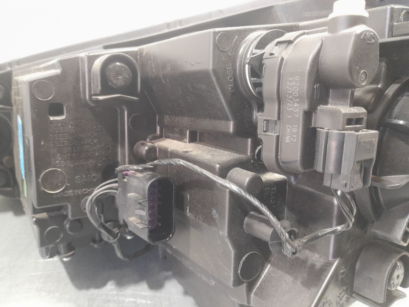 Recambio de faro derecho para mg zs suv (azs1) 1.0 t-gdi referencia OEM IAM 11275386 A00005R0200 