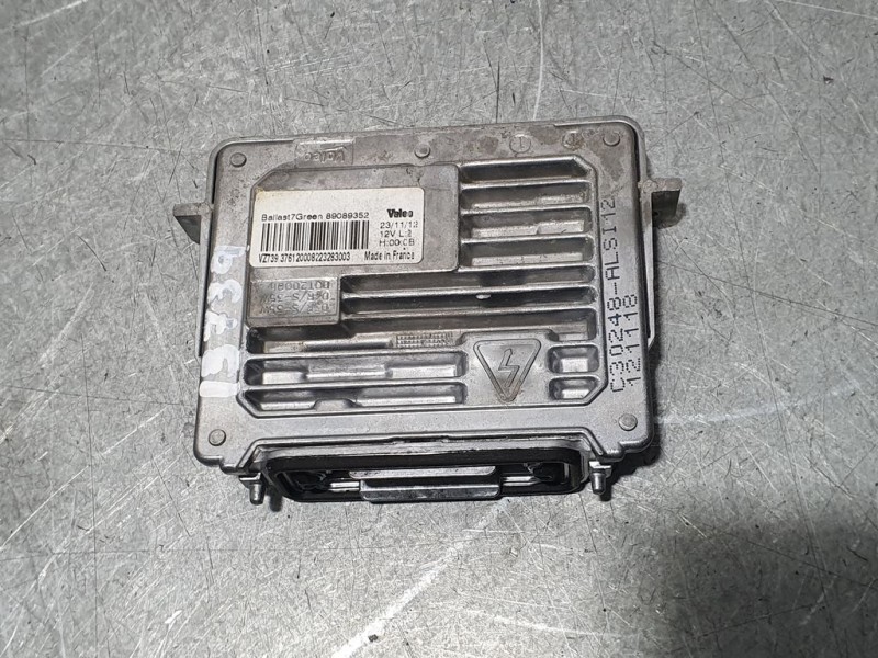 Recambio de centralita faro para land rover range rover sport hse referencia OEM IAM 89089352  VALEO