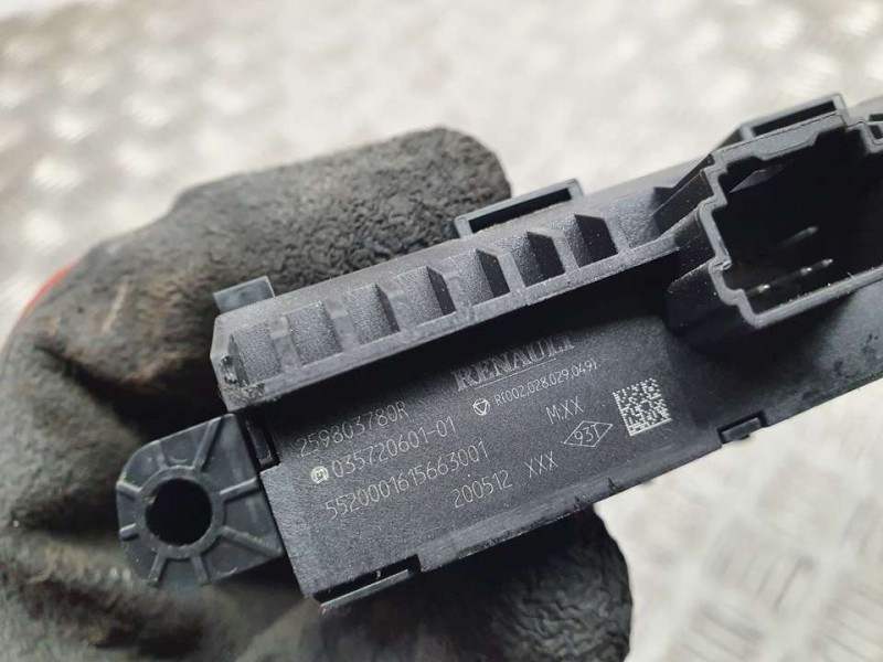 Recambio de mando multifuncion para renault clio v zen referencia OEM IAM 259803780R 035720601 