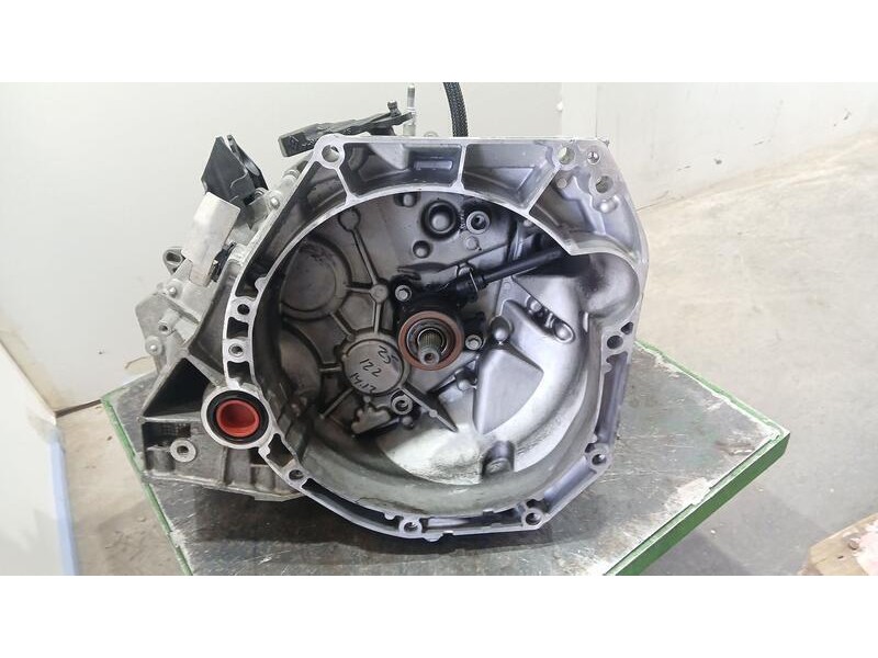 Recambio de caja cambios para renault captur ii evolution referencia OEM IAM JT4002 6 VELOCIDADES A263858 