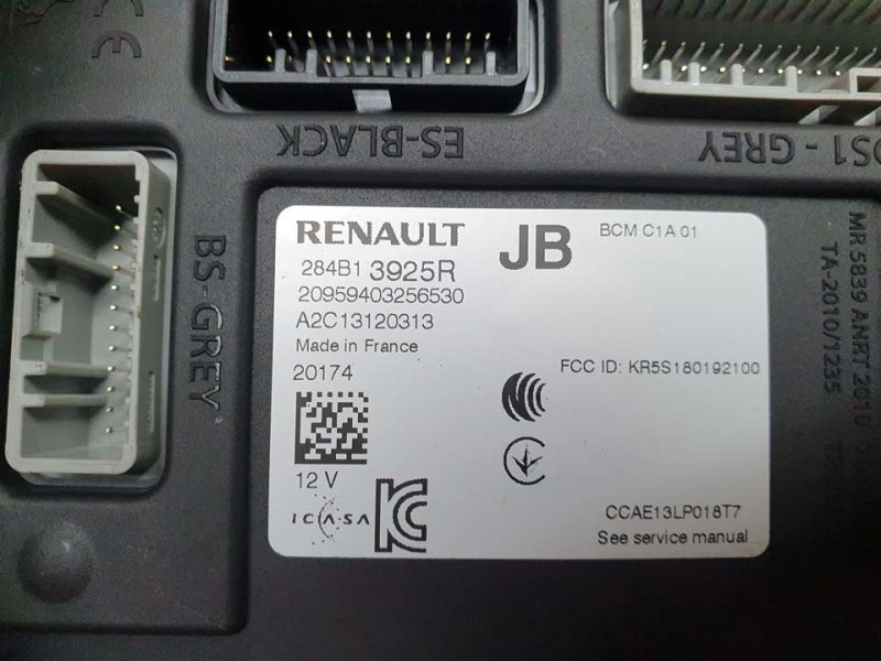Recambio de modulo electronico para renault clio v zen referencia OEM IAM 284B13925R A2C13120313 