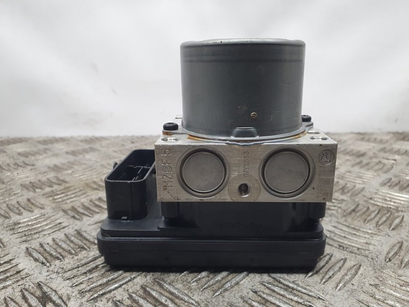 Recambio de abs para kia stonic (ybcuv) 1.0 tgdi cat referencia OEM IAM 58910H8450  