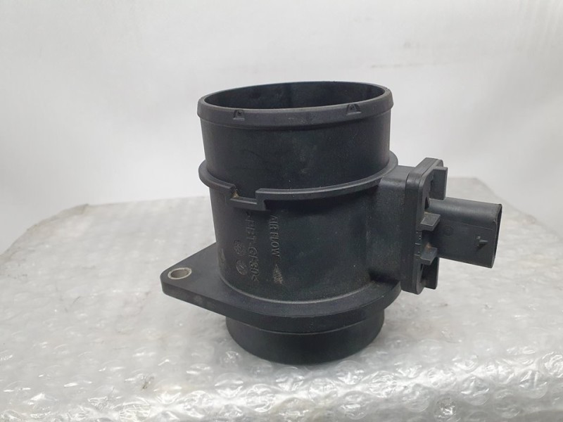 Recambio de caudalimetro para kia stonic (ybcuv) 1.0 tgdi cat referencia OEM IAM 9021060004  