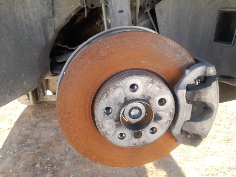 Recambio de mangueta delantera derecha para bmw serie 1 lim. (f40) 118d referencia OEM IAM 31216876646  