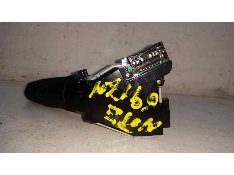 Recambio de mando limpia para nissan note (e11e) acenta referencia OEM IAM   