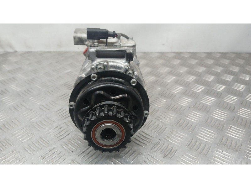 Recambio de compresor aire acondicionado para volkswagen transporter t5 autobús (7hb, 7hj, 7eb, 7ej) 2.5 tdi referencia OEM IAM 