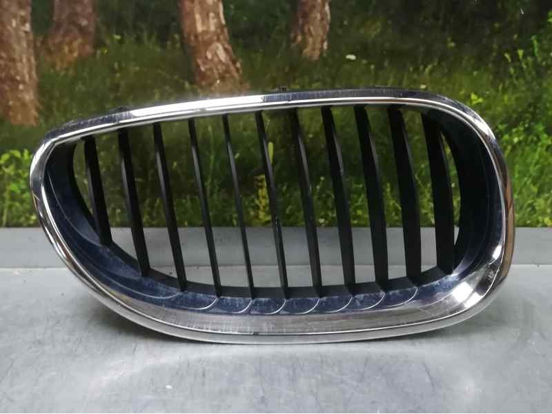 Recambio de rejilla delantera para bmw serie 5 berlina (e60) 520i referencia OEM IAM   DERECHA