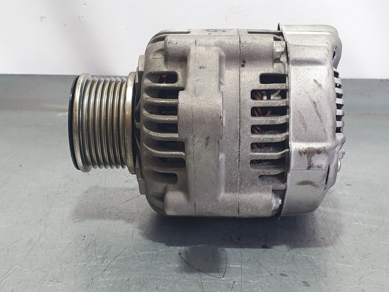 Recambio de alternador para toyota land cruiser (j9) d4-d vx (5-ptas.) referencia OEM IAM WA78039  