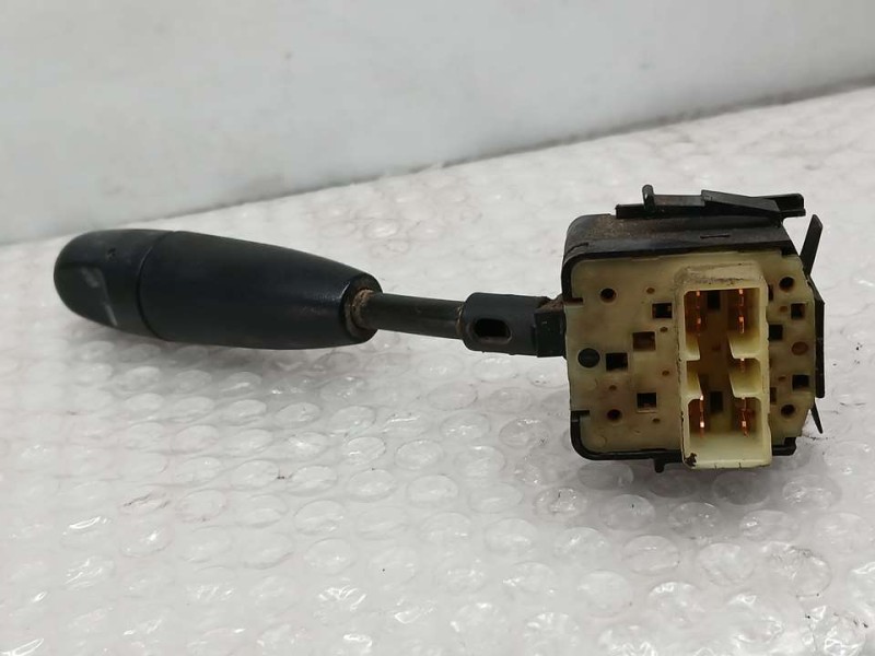 Recambio de mando limpia para daewoo kalos 1.2 se referencia OEM IAM 96540686 5203301000 