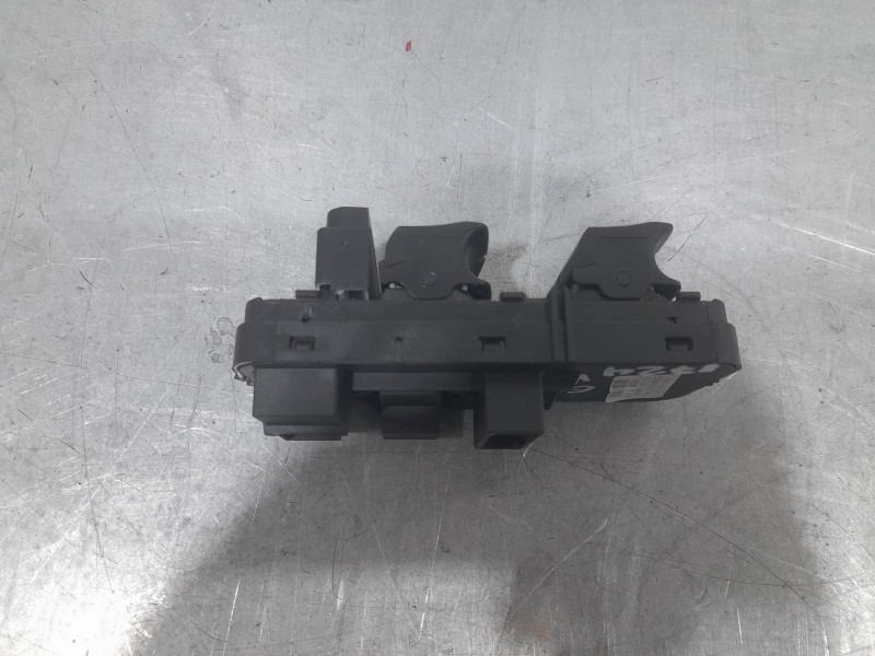 Recambio de mando elevalunas delantero izquierdo para mg zs suv (azs1) 1.0 t-gdi referencia OEM IAM 10470985 10003589 SAIC