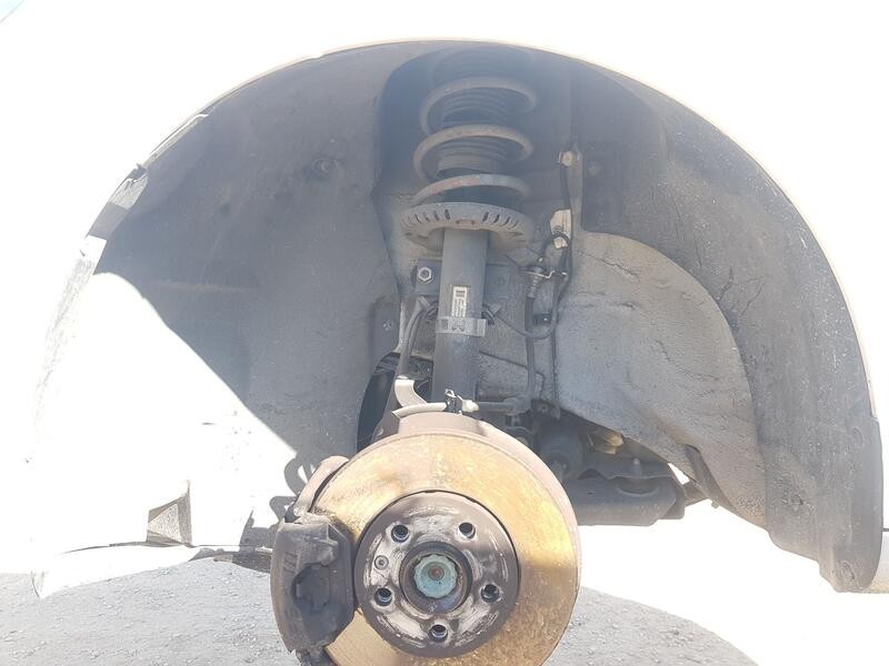 Recambio de plastico pase rueda del. izq. para skoda fabia ii (542) 1.2 12v referencia OEM IAM 5J0809957B  