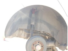 PLASTICO PASE RUEDA TRAS. DCH. 5J6810972 