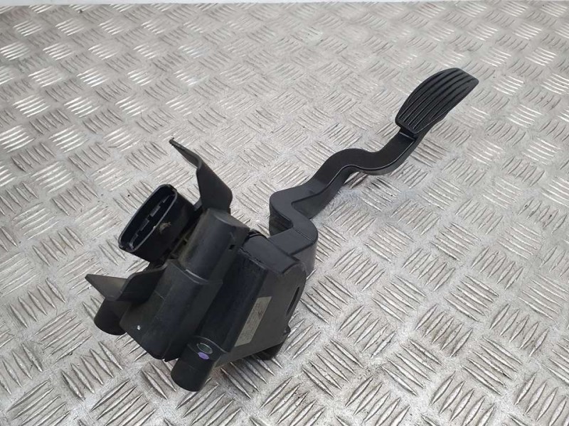 Recambio de potenciometro pedal para fiat bravo (198) 1.9 dynamic multijet referencia OEM IAM 517856400 0280755052 BOSCH