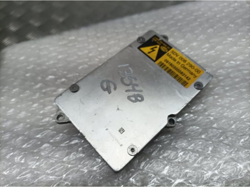 Recambio de centralita faros xenon para mercedes-benz clase e (w211) berlina e 240 (211.061) referencia OEM IAM 5DV00829000  HEL