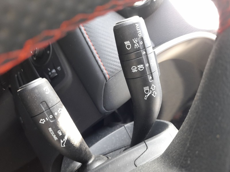 Recambio de mando luces y limpia para mg zs suv (azs1) 1.0 t-gdi referencia OEM IAM 10337743  