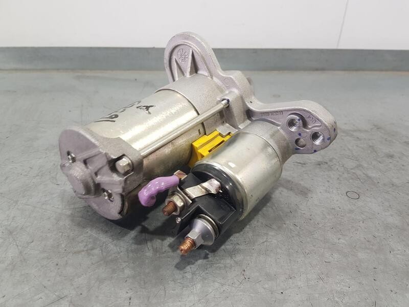Recambio de motor arranque para renault captur ii evolution referencia OEM IAM 233008820R  